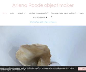 http://www.ariena-roode-art-teach.com