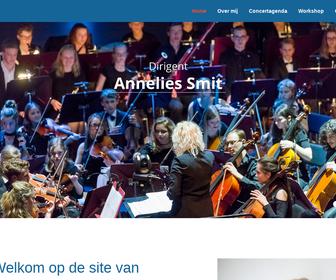 http://www.dirigent-anneliessmit.nl