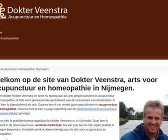 Dokter Veenstra, acupunctuur en homeopathie