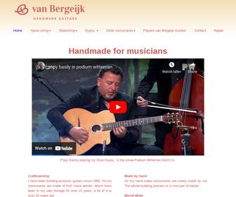 http://www.gitaarbouw.nl