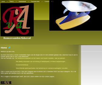 http://www.remcovandenakker.nl